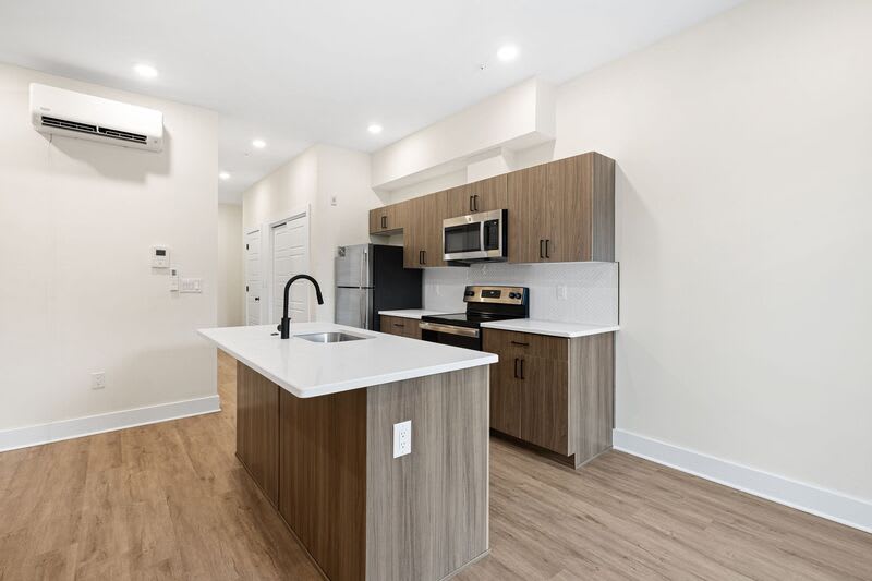 6155 Ridge Avenue – photo 2