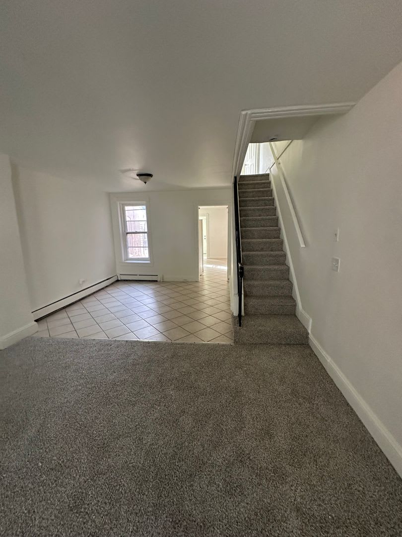 Renovated 4-Bedroom Home with Private Backyard – Section 8 Applicants Accepted – photo 3