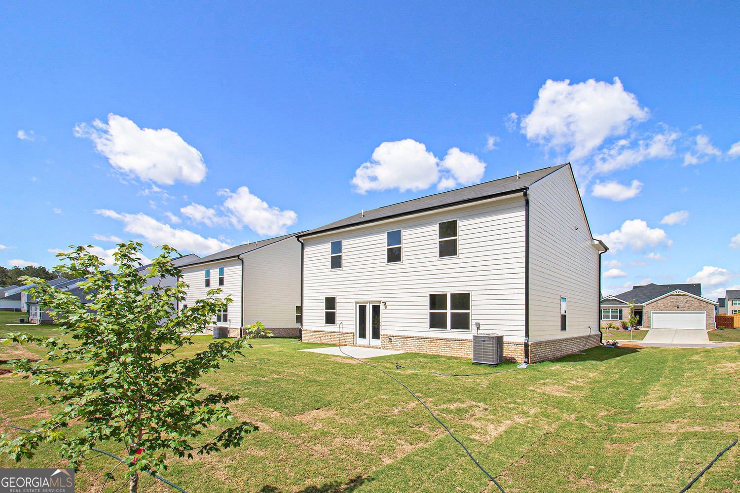 568 Whitman Lane – photo 5