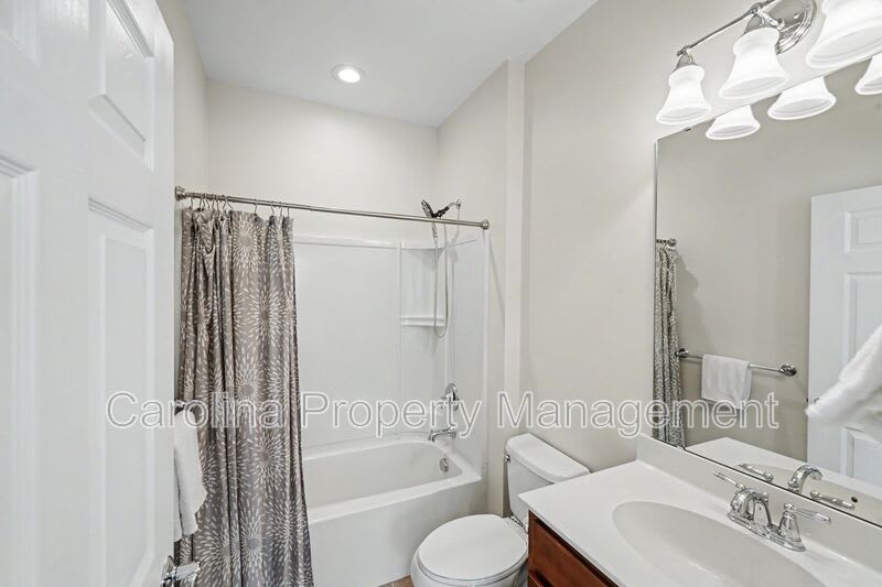 9009 Smokey Hill Ln – photo 5