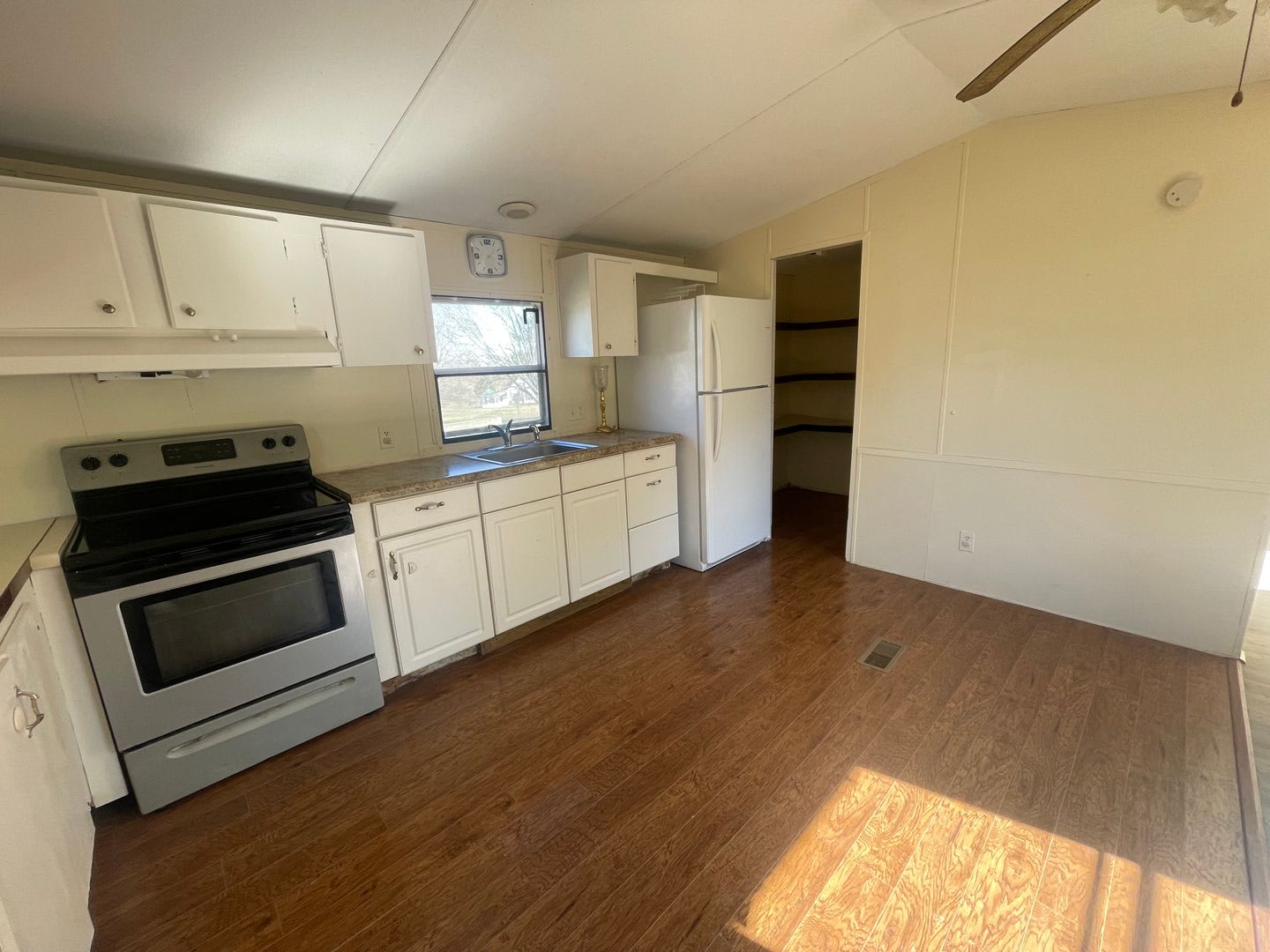 2 2 Mobile Home For Rent – photo 5