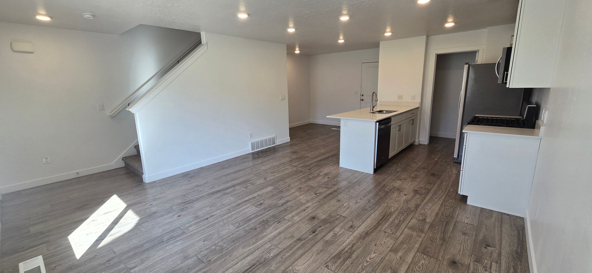 3 Bed 2 Bath in Santaquin!! – photo 3