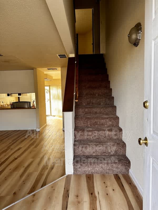 1117 N. Lincoln St – photo 3