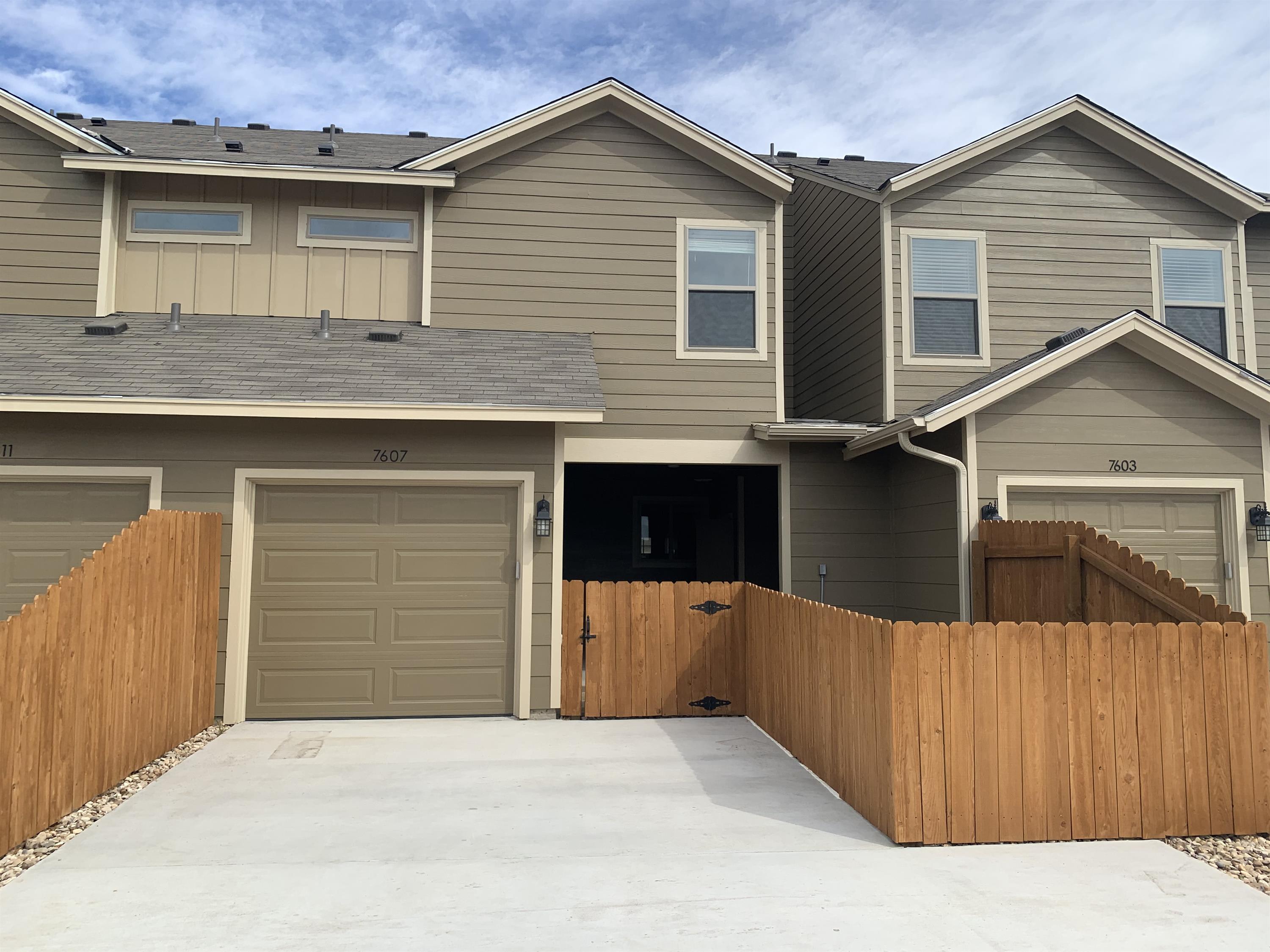 7607 Stonehollow – photo 3