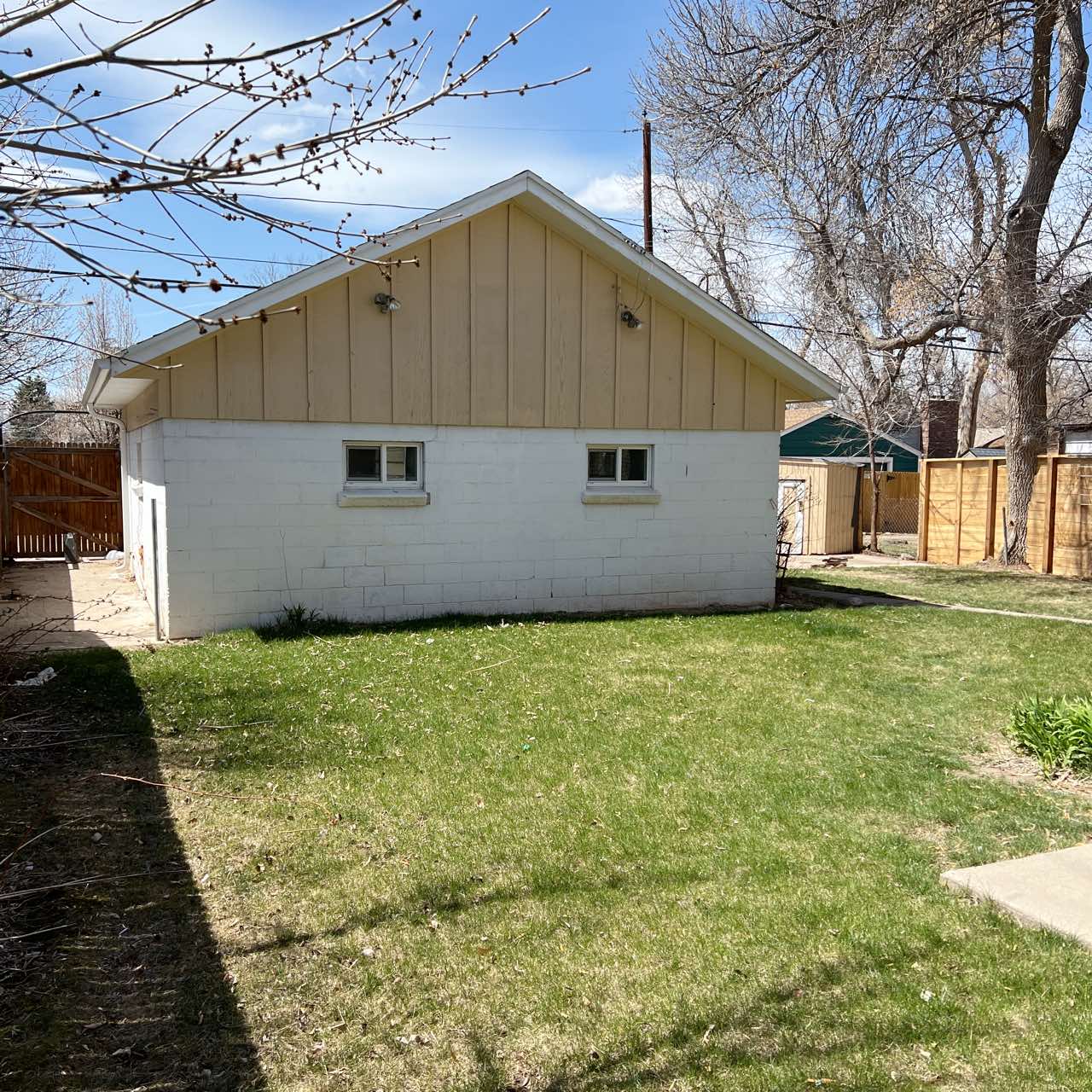 4389 S WASHINGTON ST – photo 2