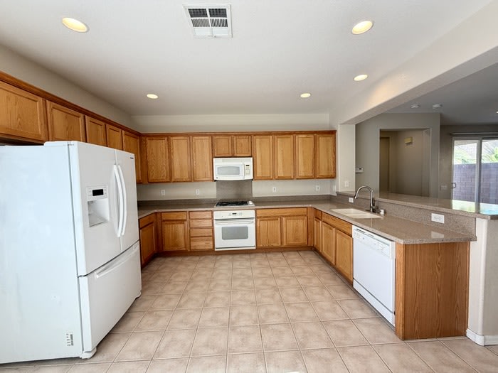 2928 Pitgaveny Avenue – photo 5