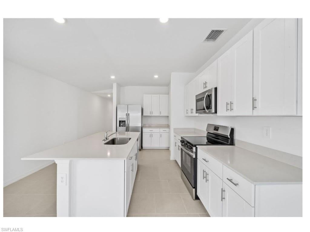 17255 MONTE ISOLA Way – photo 4