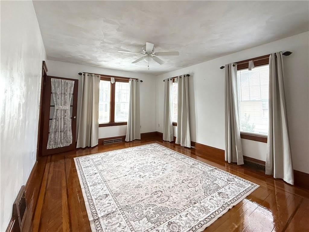 32 Lucas Street – photo 5
