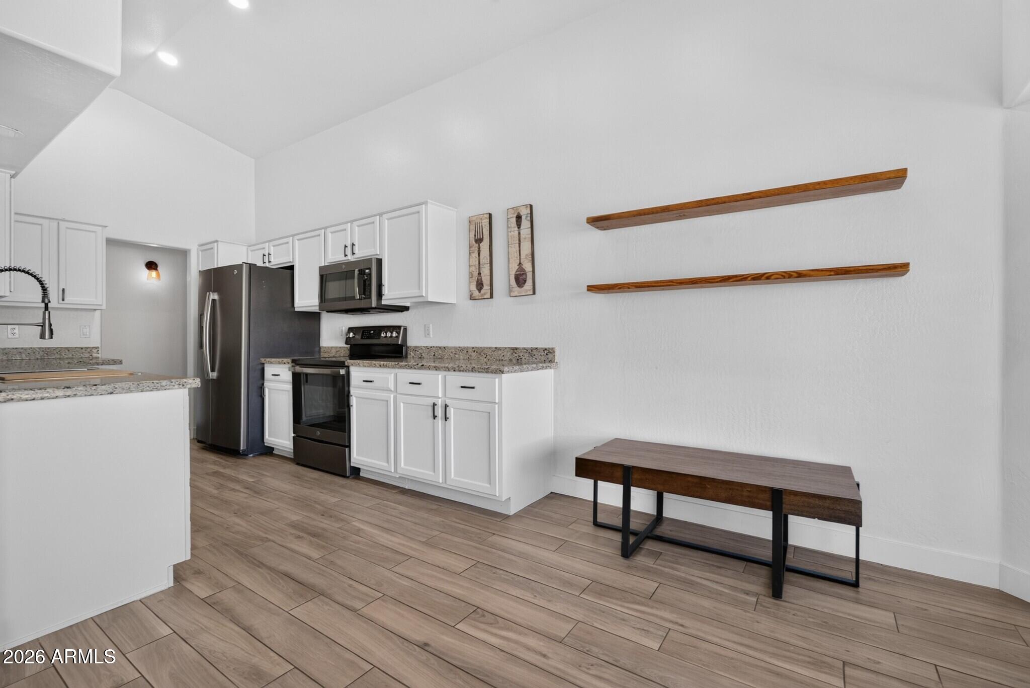 1438 East Cindy Street – photo 4