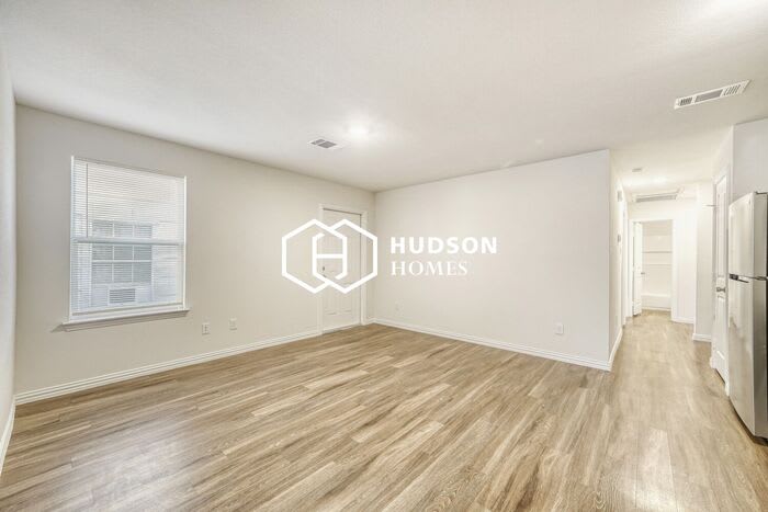 605 South 13th Street – photo 3