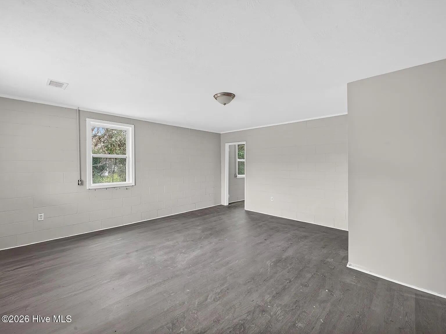 254 Japonica Avenue – photo 3