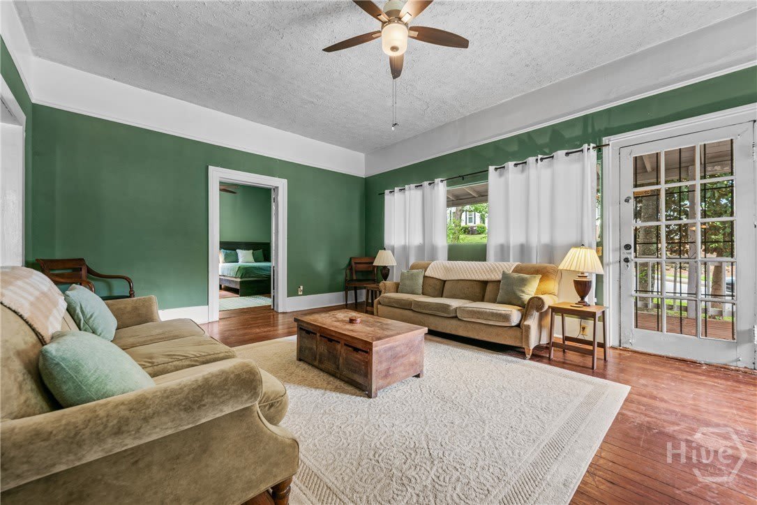1455 E Broad Street – photo 4
