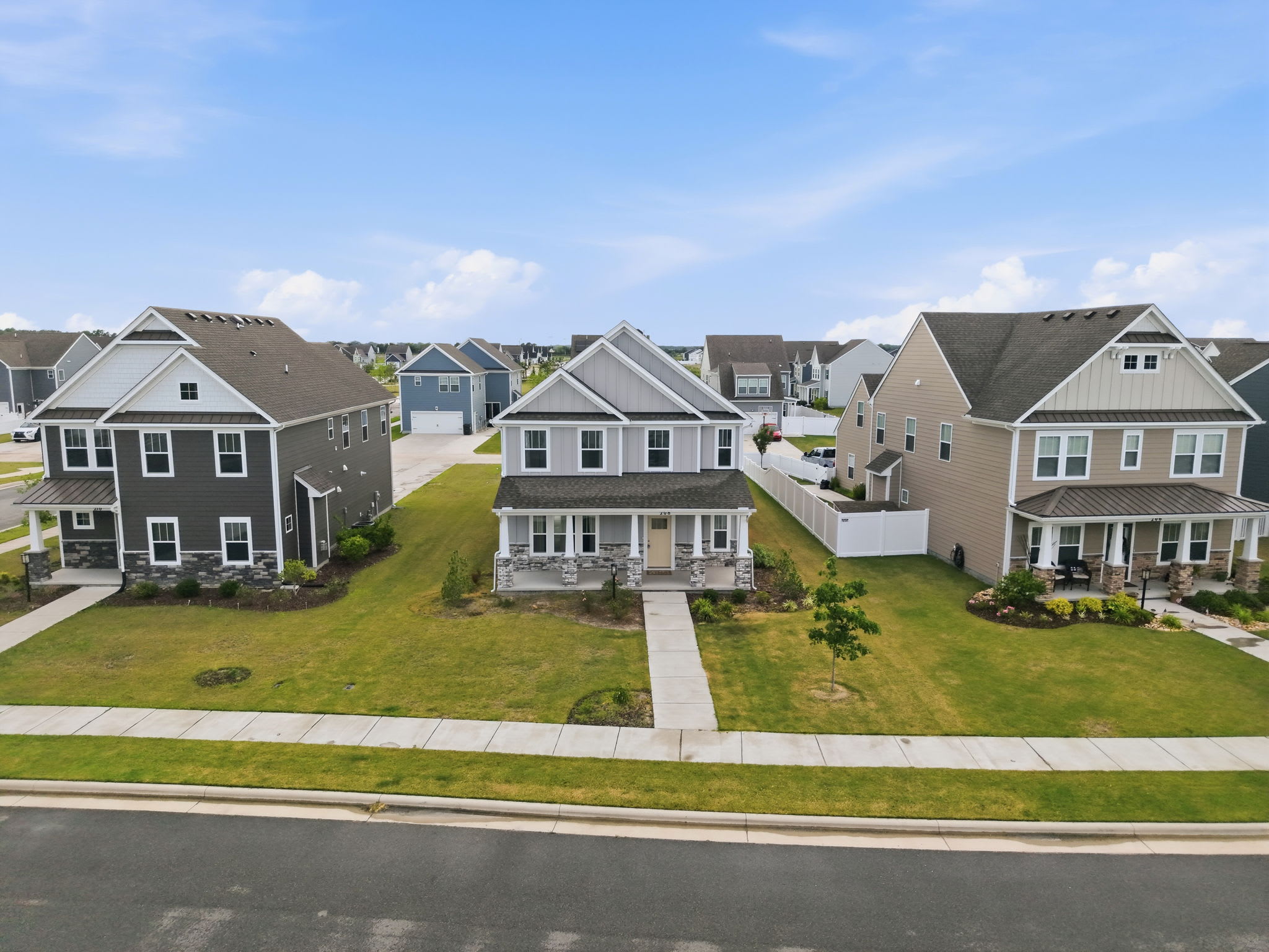 208 Ryker Road E – photo 2