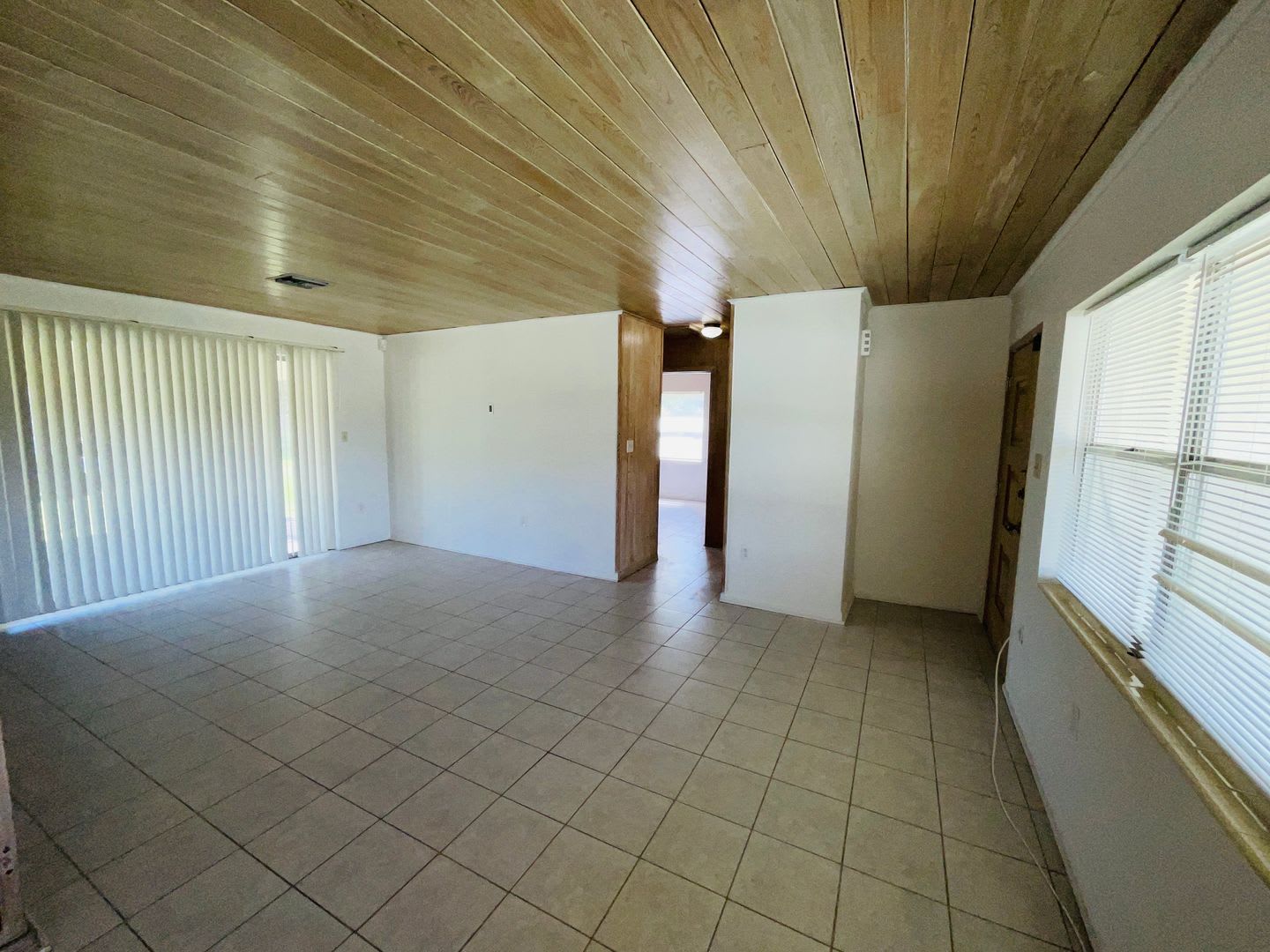 2 Bedroom 1 Bath – photo 3
