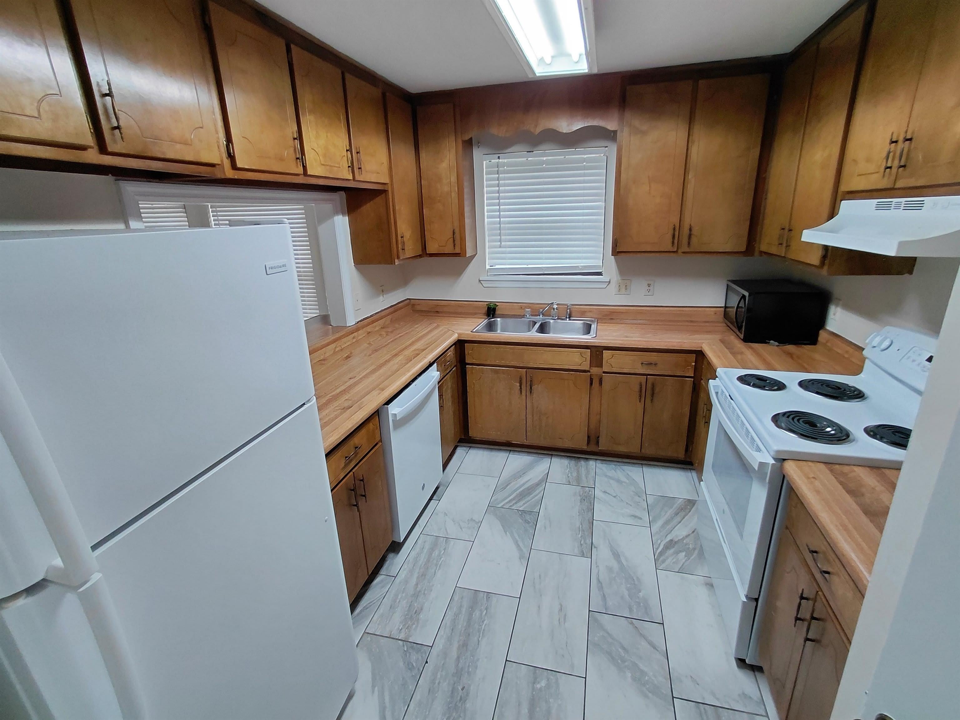 1853 Meriadoc Road – photo 3