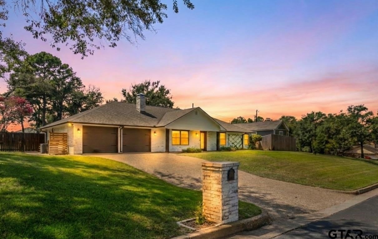 10801 Harvest Wood Dr – photo 2