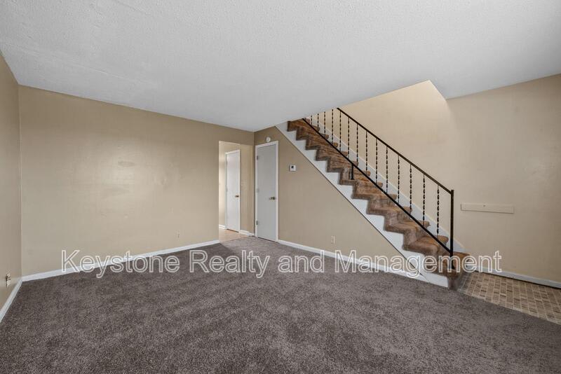 1070 Pembroke Oak Grove Road – photo 3