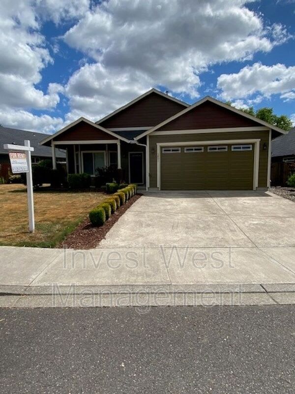 1801 NE 16th Way – photo 1