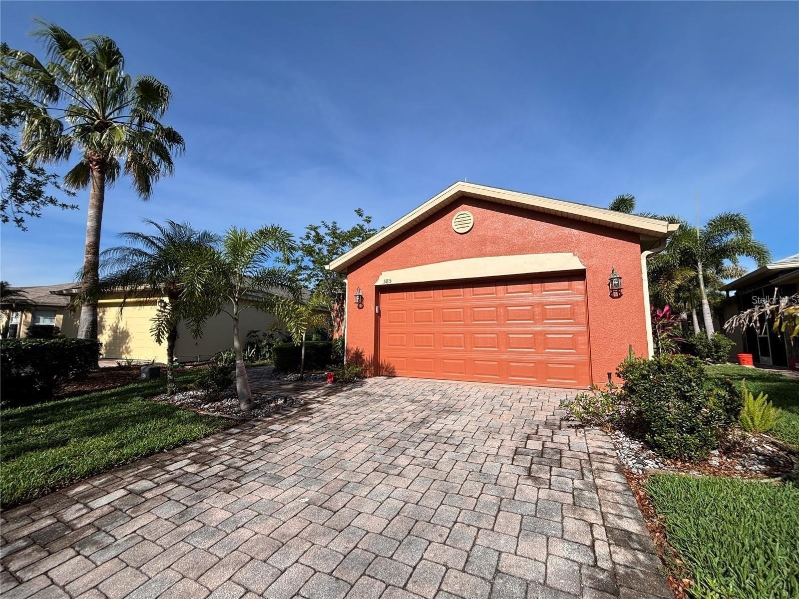 585 GRAND CANAL Drive – photo 1