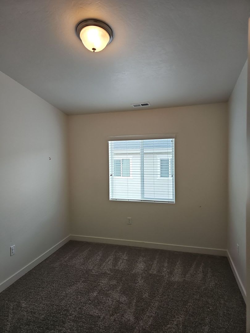 August Rent Free 3 Bed 3 5 Bath Town Home For Rent In Bluffdale – photo 5