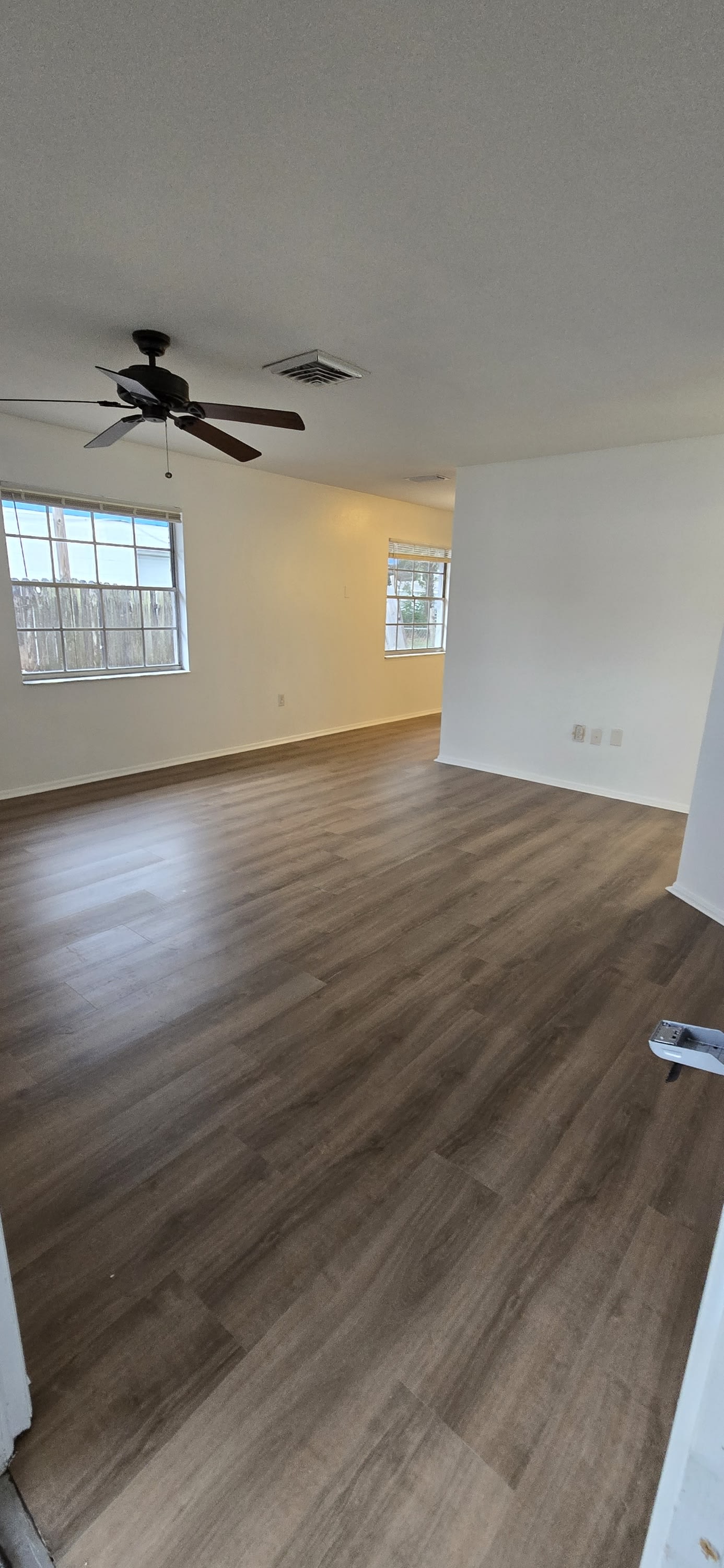 5012 22nd Street West – photo 2