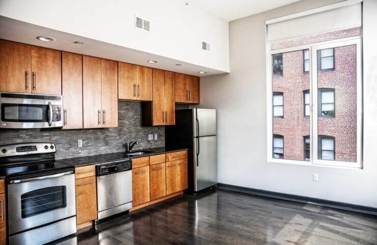 9203 JAMES Street – photo 5