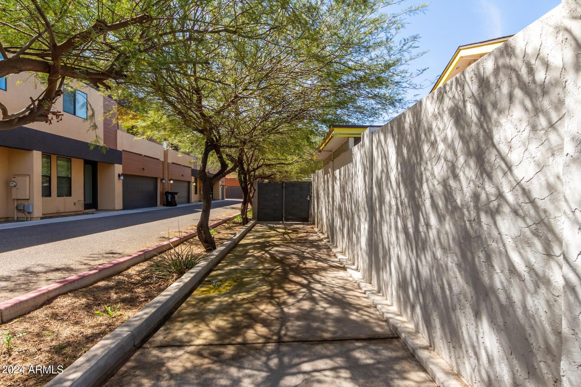 3016 N 37TH – photo 4