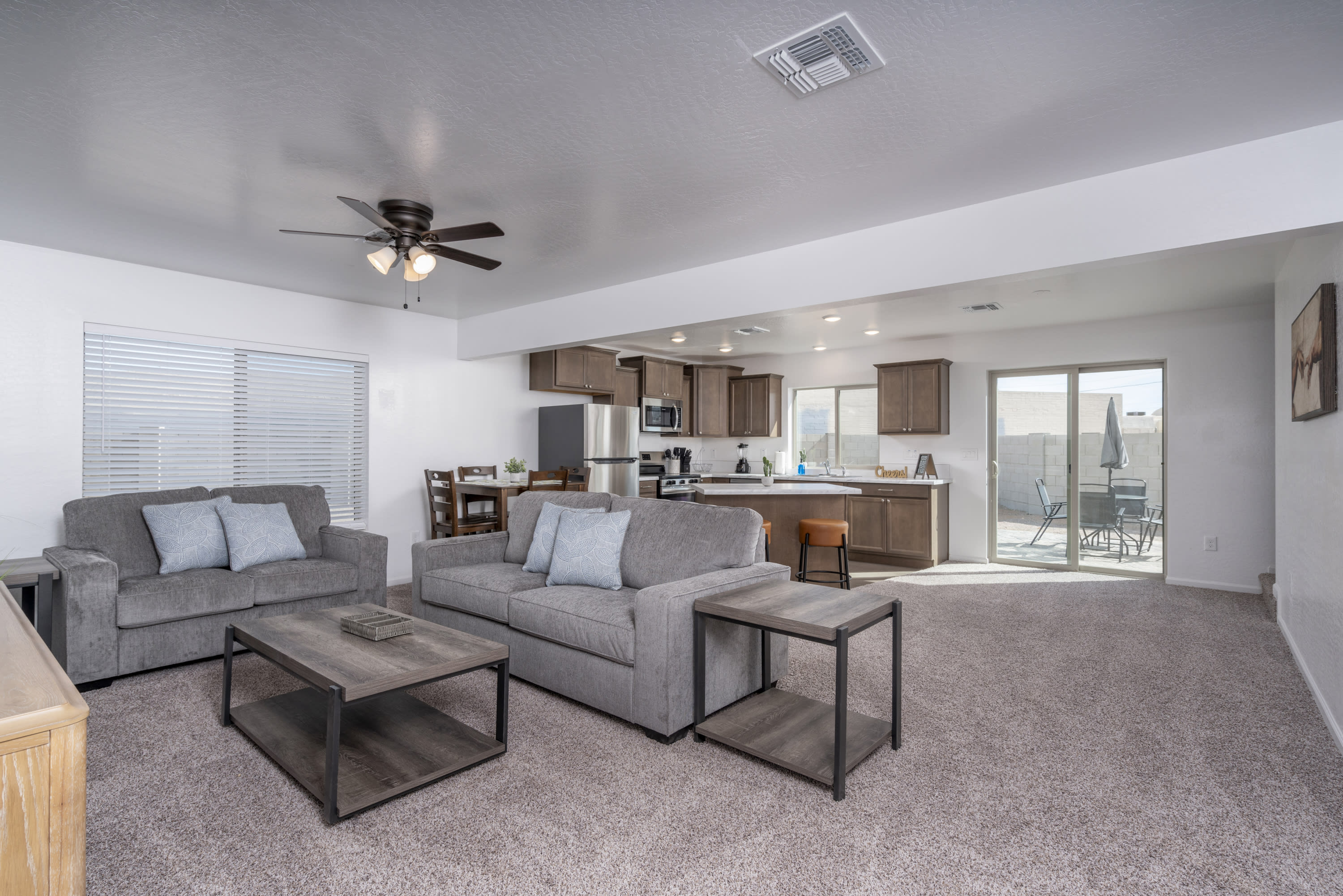 1642 North Cameron Street – photo 1