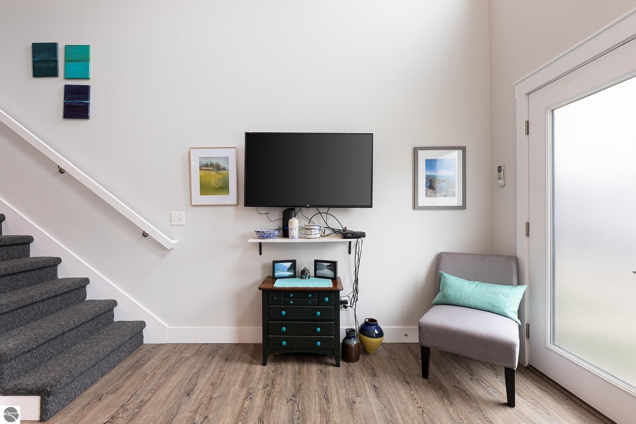 502 Hastings – photo 4
