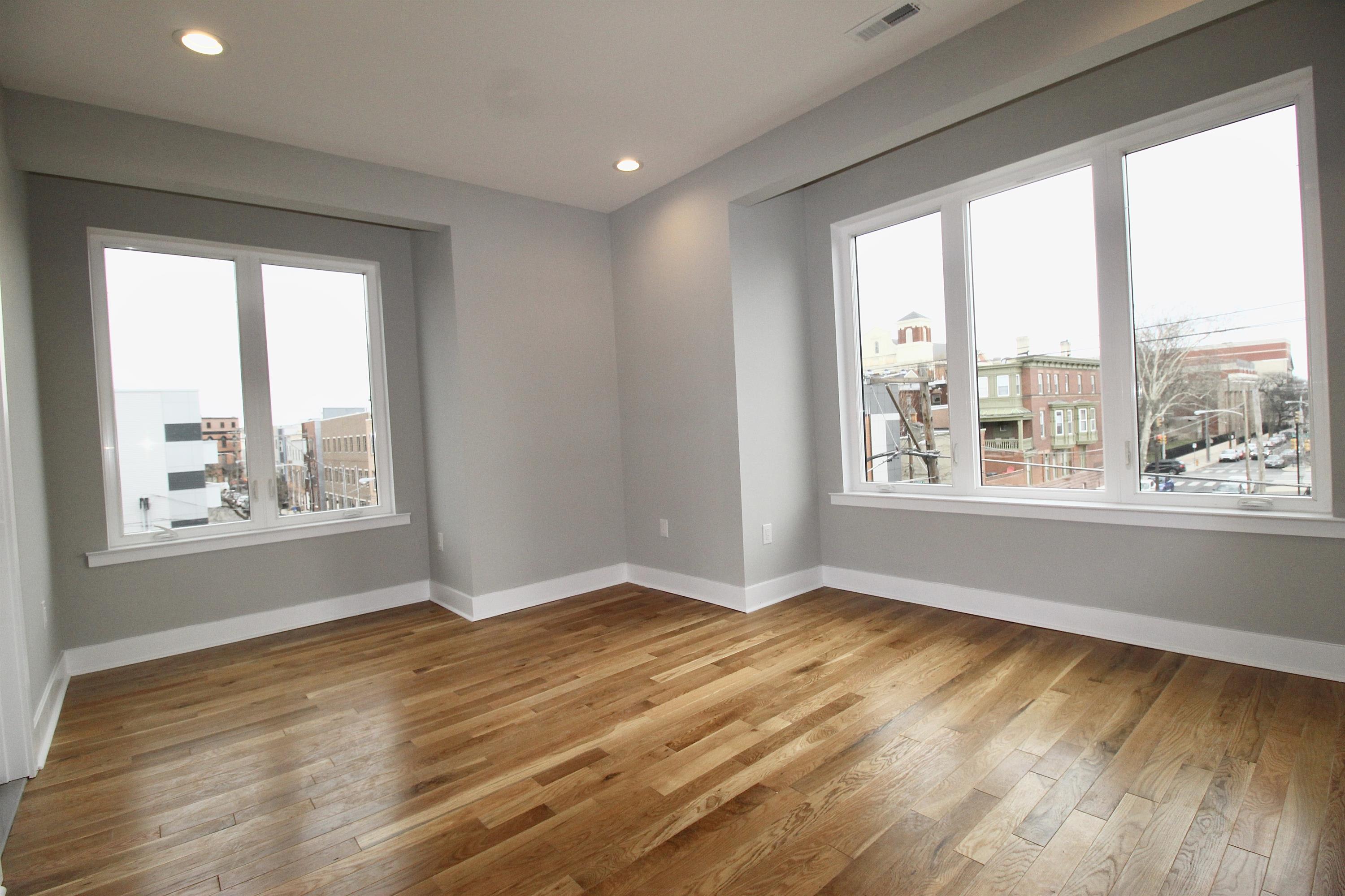 1642 Cambridge Street B – photo 3
