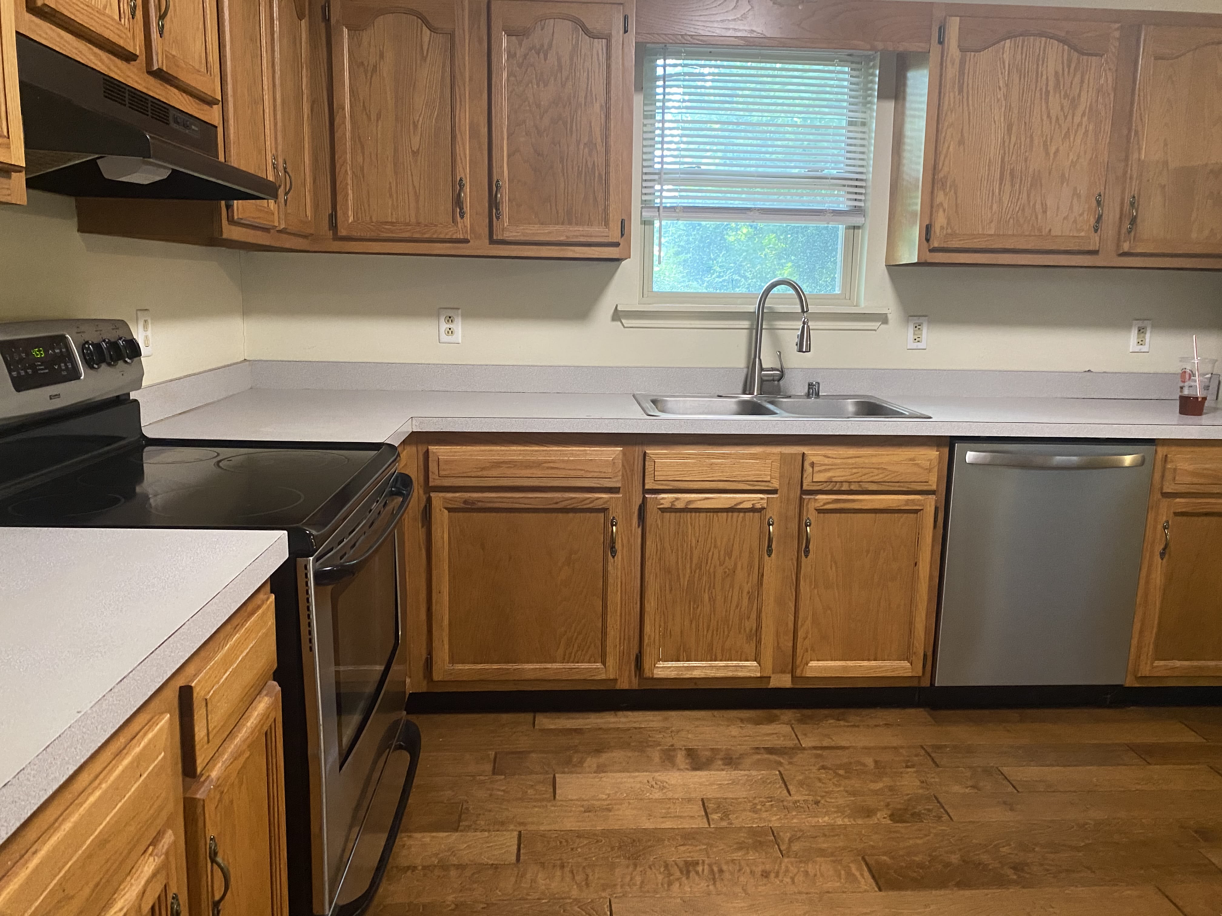 1233 Berdine Way – photo 3