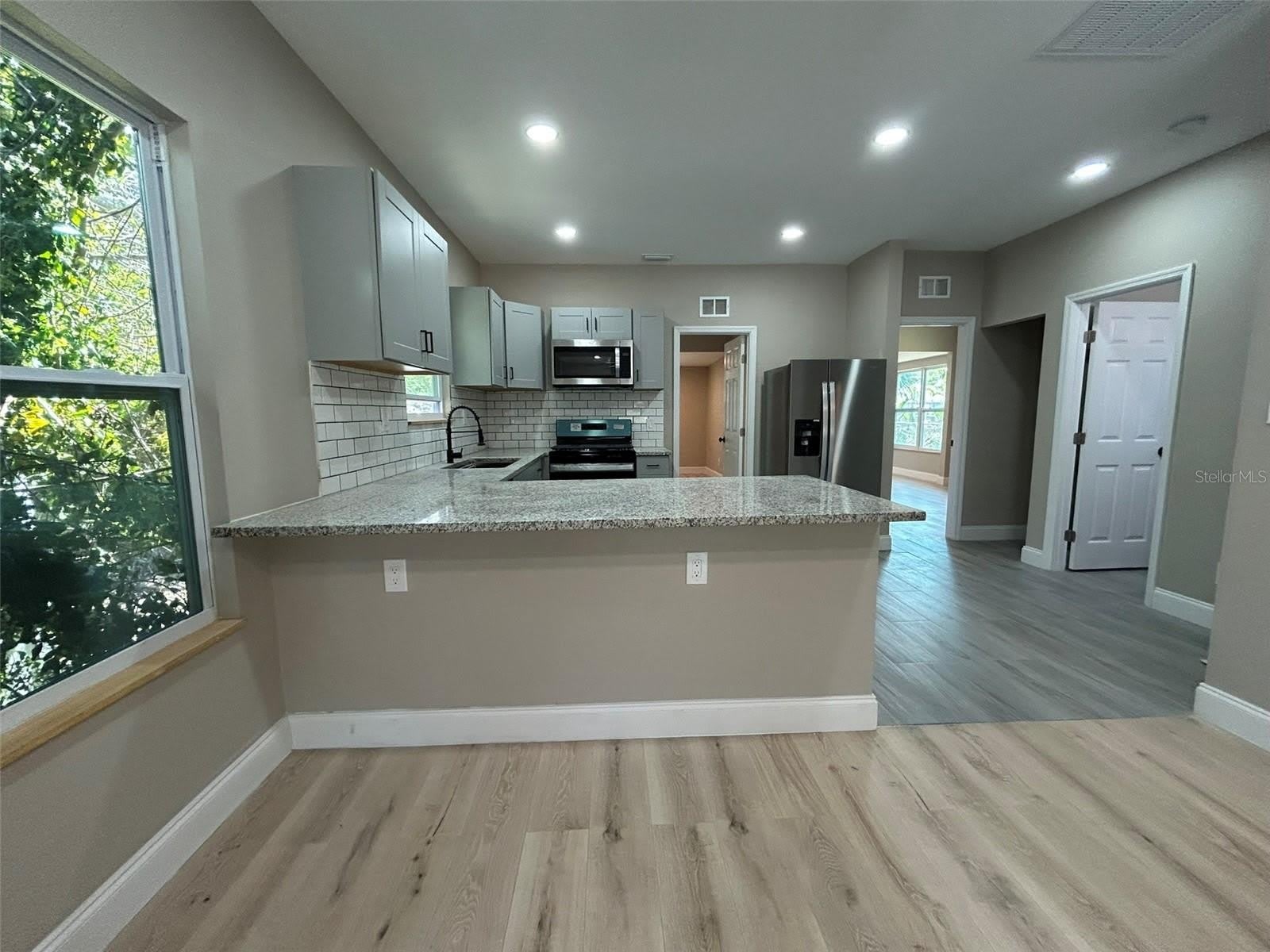 1218 13TH Avenue S – photo 4
