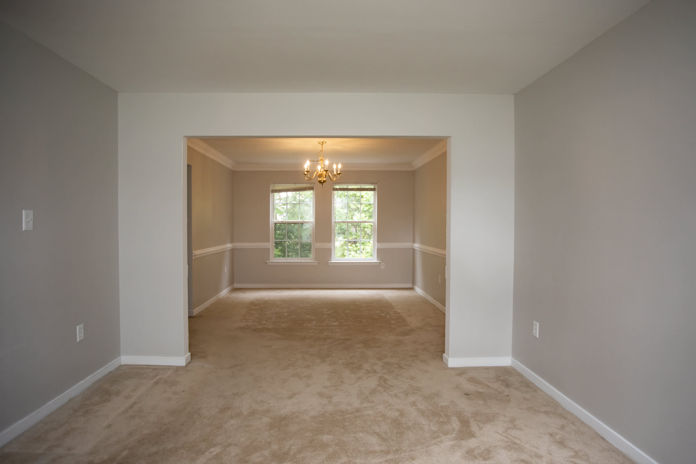 2918 Littlebury Drive – photo 2