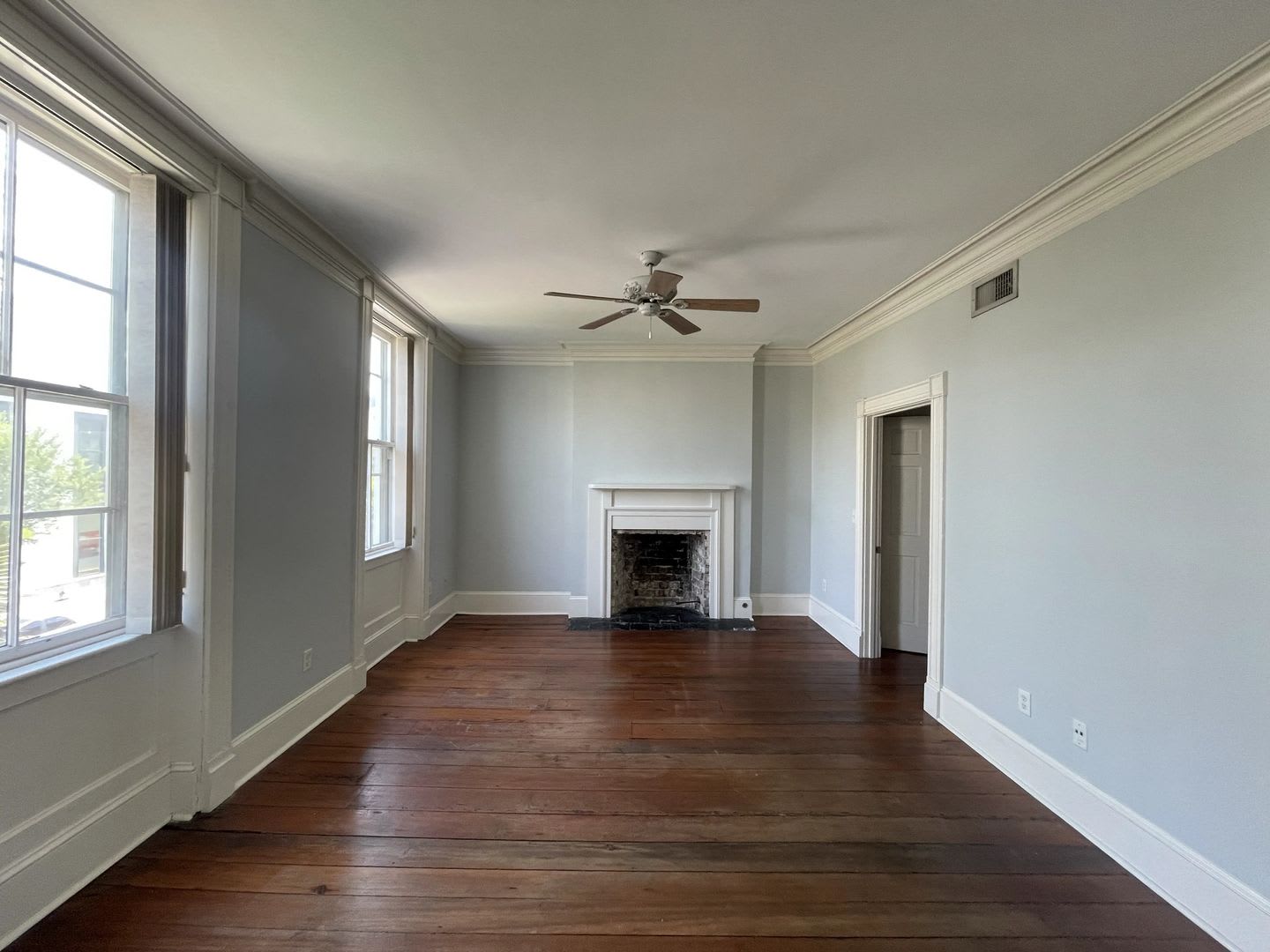 227 W Broughton St – photo 3
