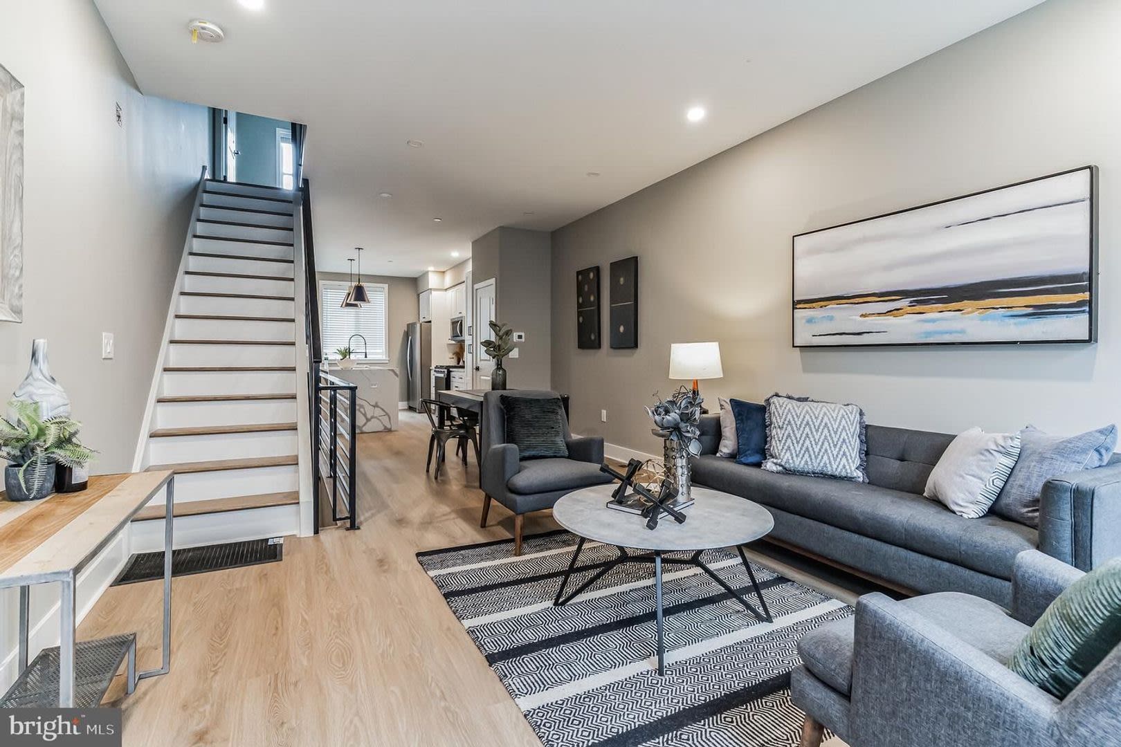 Huge 4 bed 3 bath home in point breeze. MODERN, PATIO, ROOF DECK SEPTEMBER 15 – photo 1