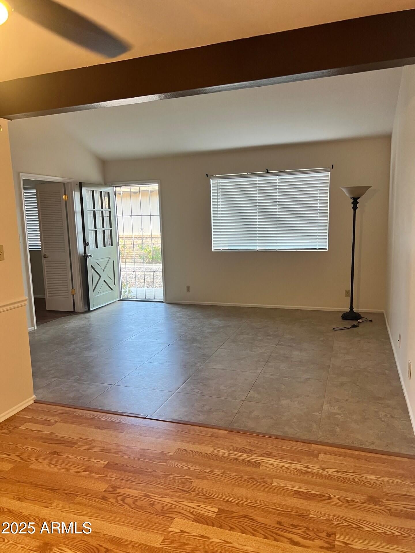 6604 S Lakeshore Drive – photo 2