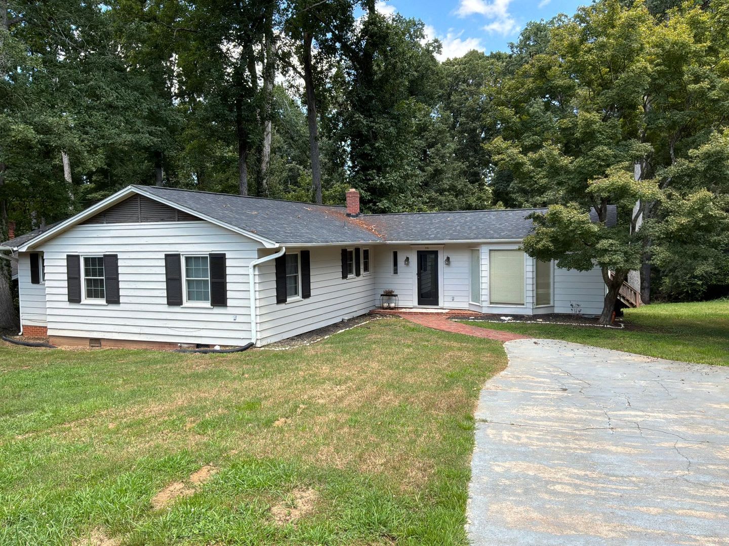 Coming Soon!! Three bedroom, home located in Shelby. – photo 1