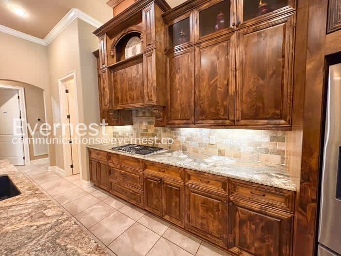 6587 Westminster – photo 5