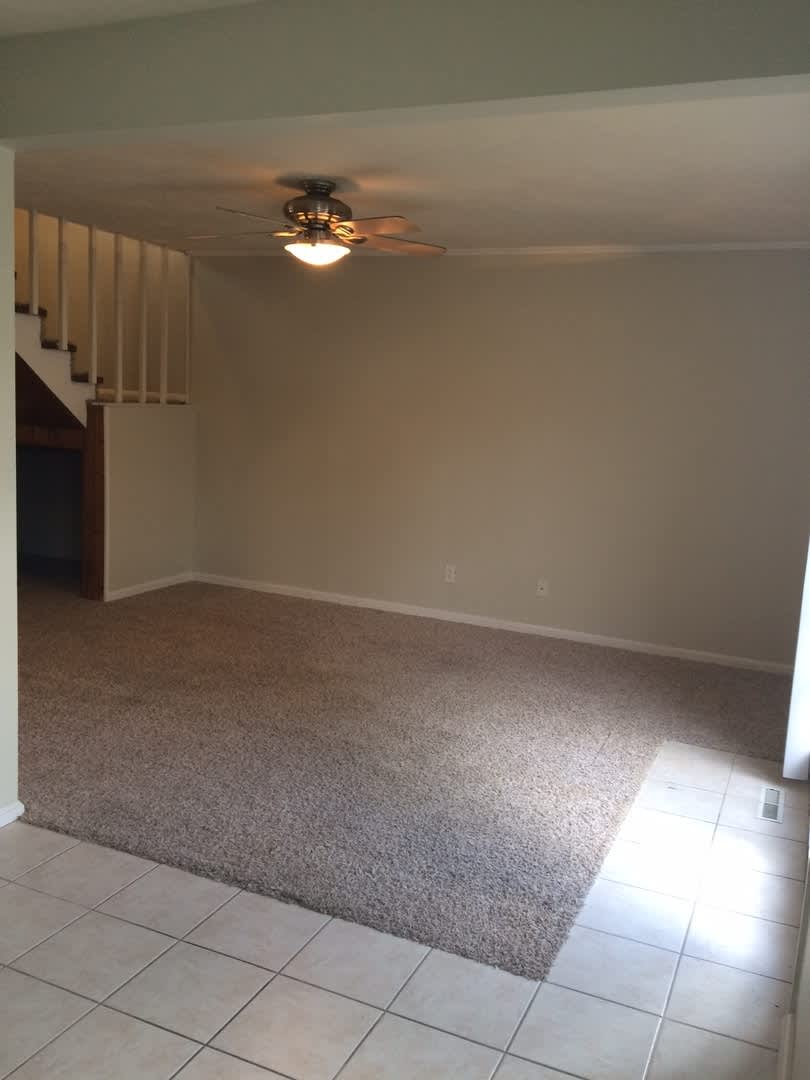 2 Bedroom 1 1/2 bath – photo 3