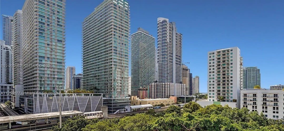115 SW 11th St – photo 3
