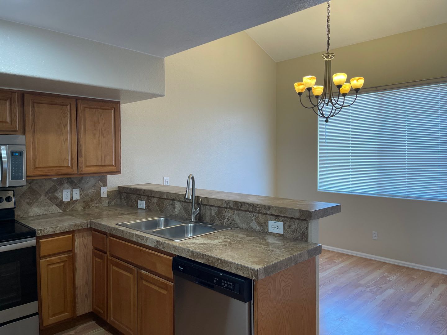 2nd floor – photo 4