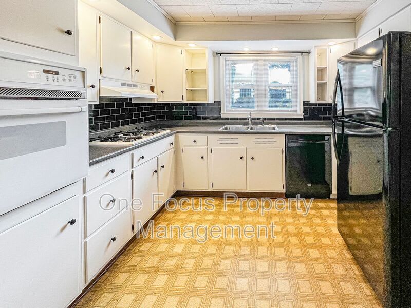 25 N Glenbrook Ave. – photo 4
