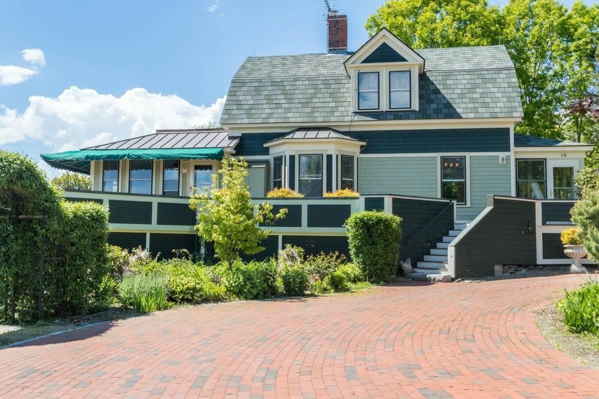 10 Sea Road – photo 1