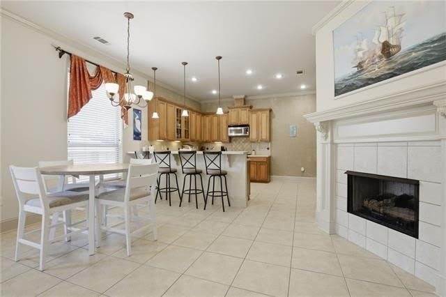 575 WILKINSON Street – photo 5