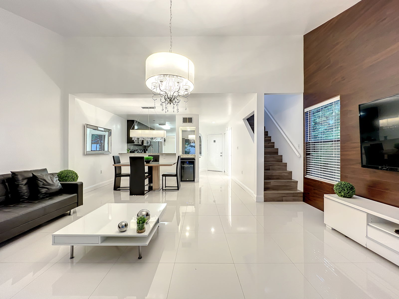 5051 Ernst Court – photo 1