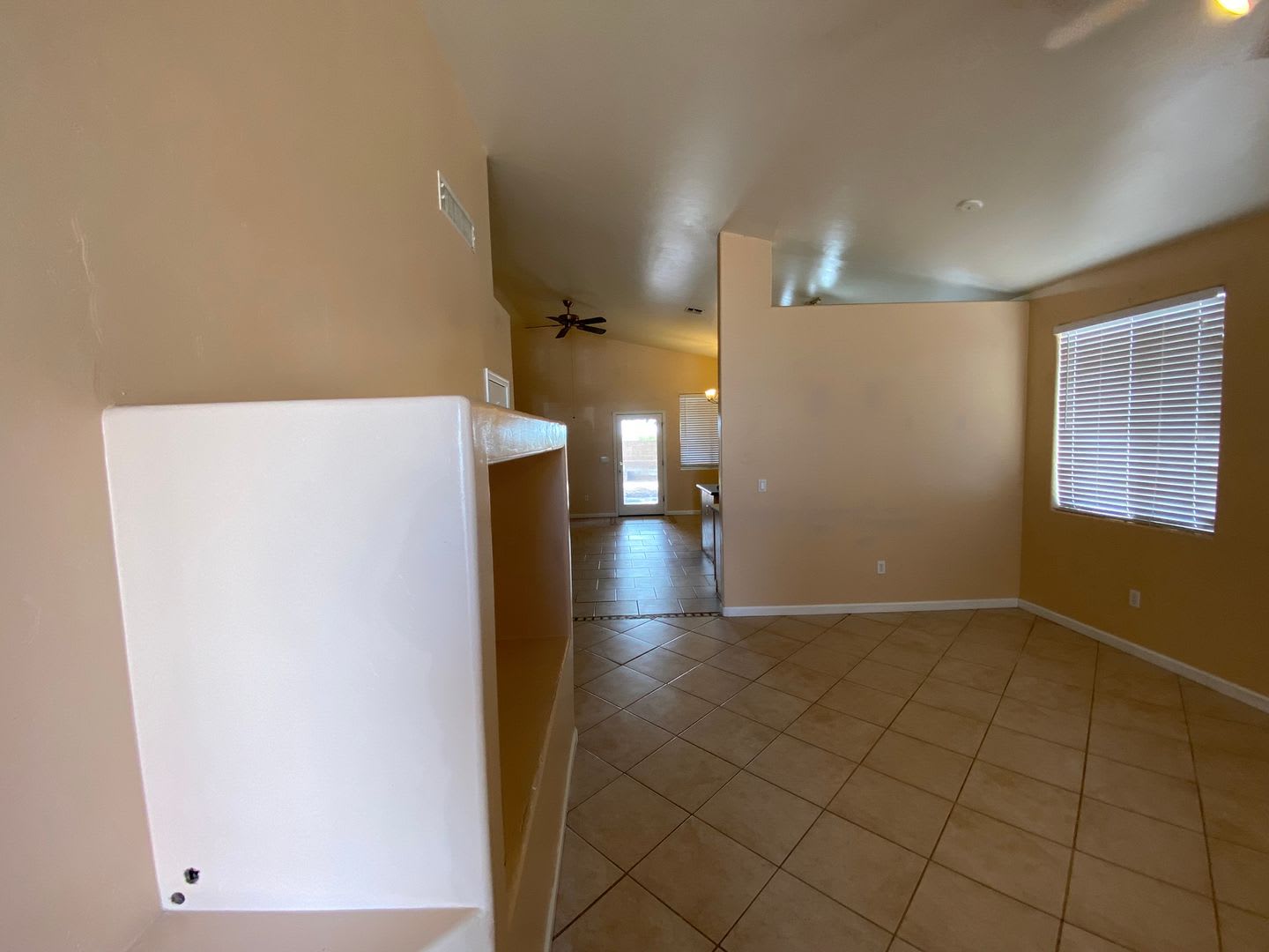 Charming 3-Bedroom, 2-Bath Home in Rita Ranch – photo 5
