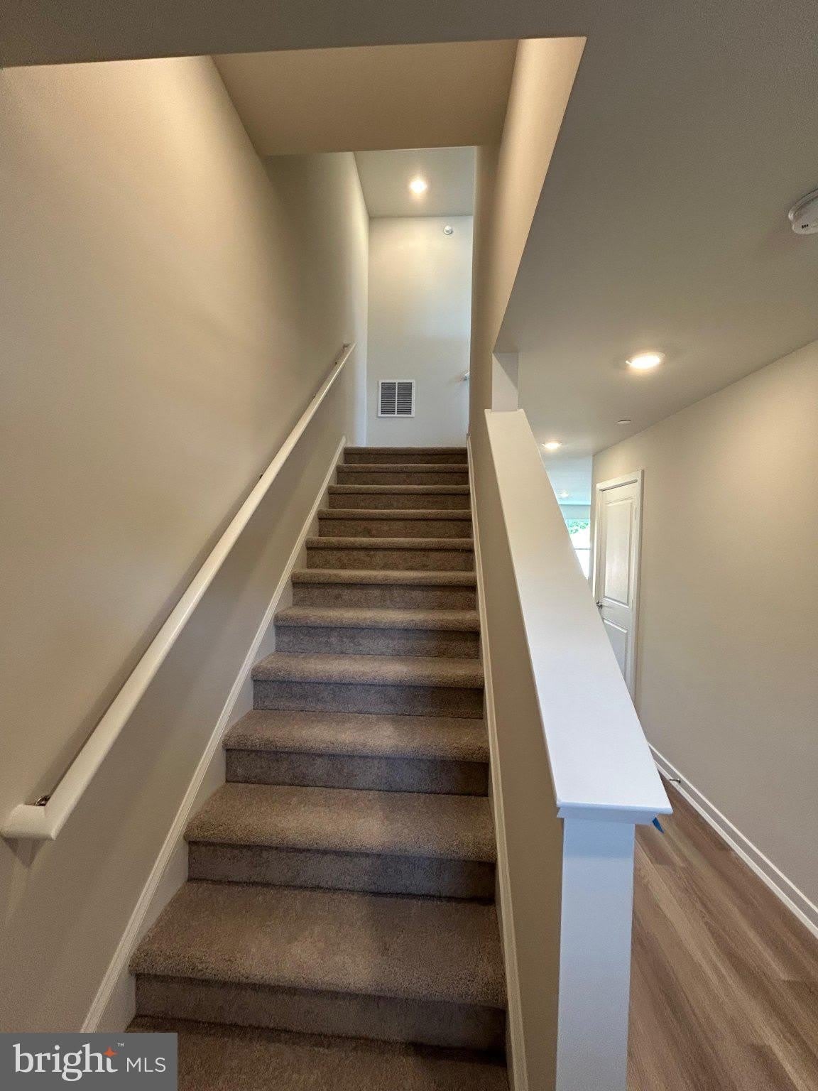 38 BARNES Way – photo 5