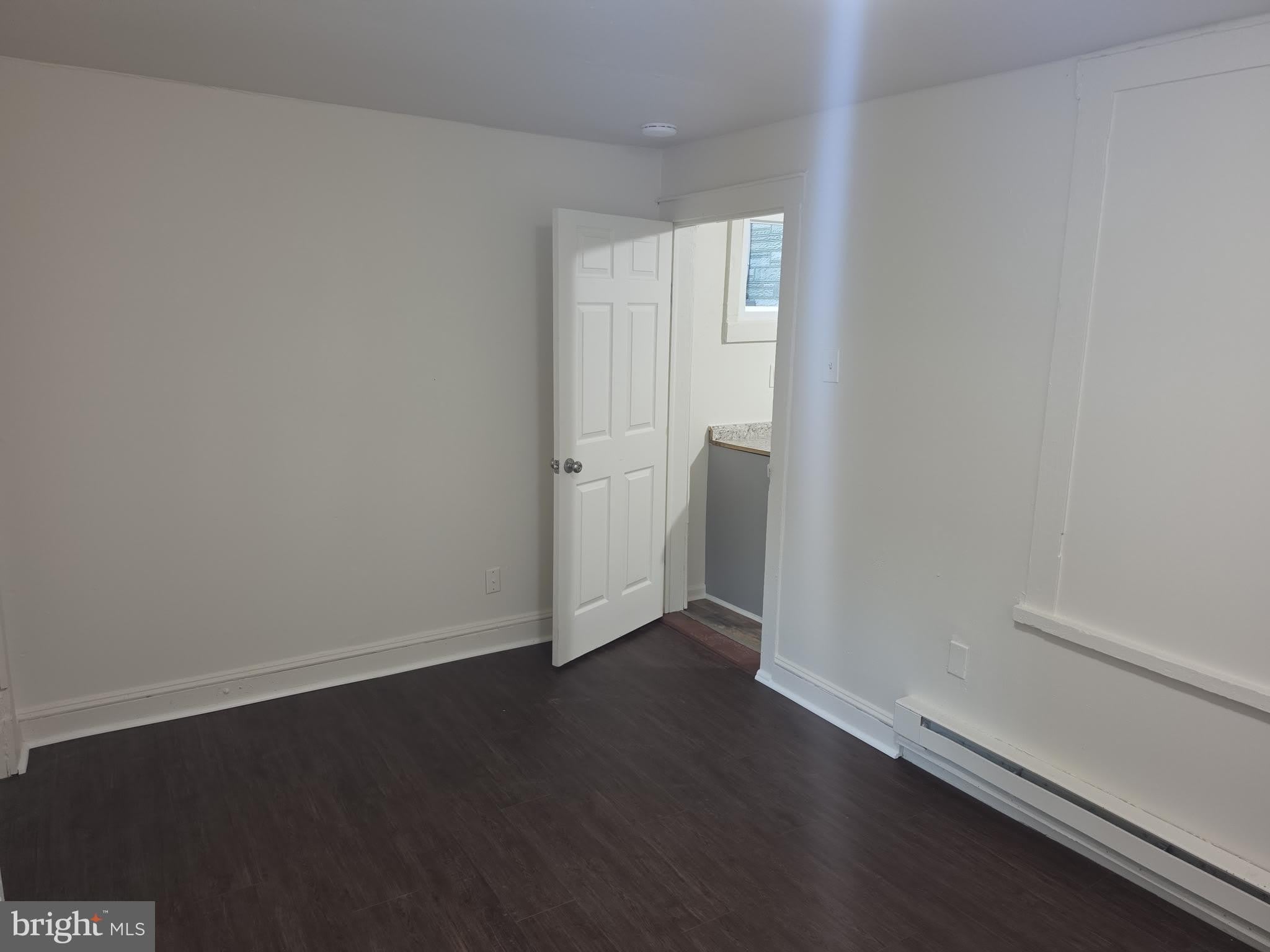 243 E Valley Road – photo 4
