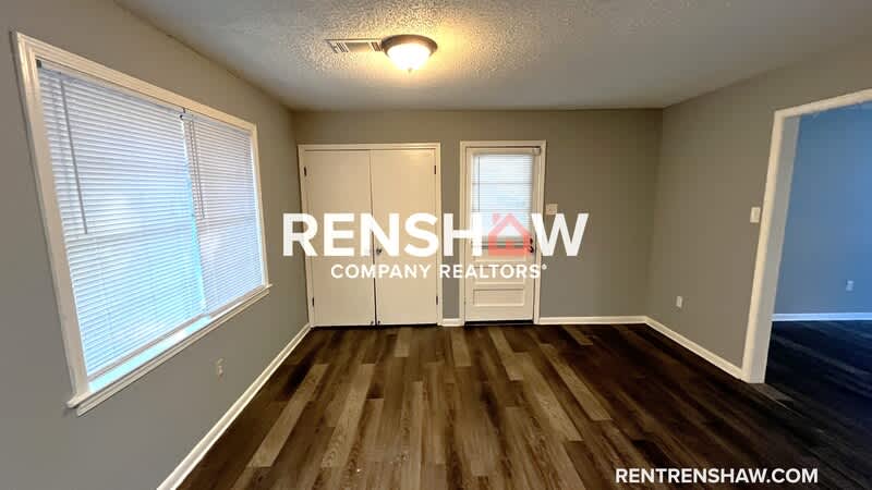 5107 Belfast Dr – photo 3