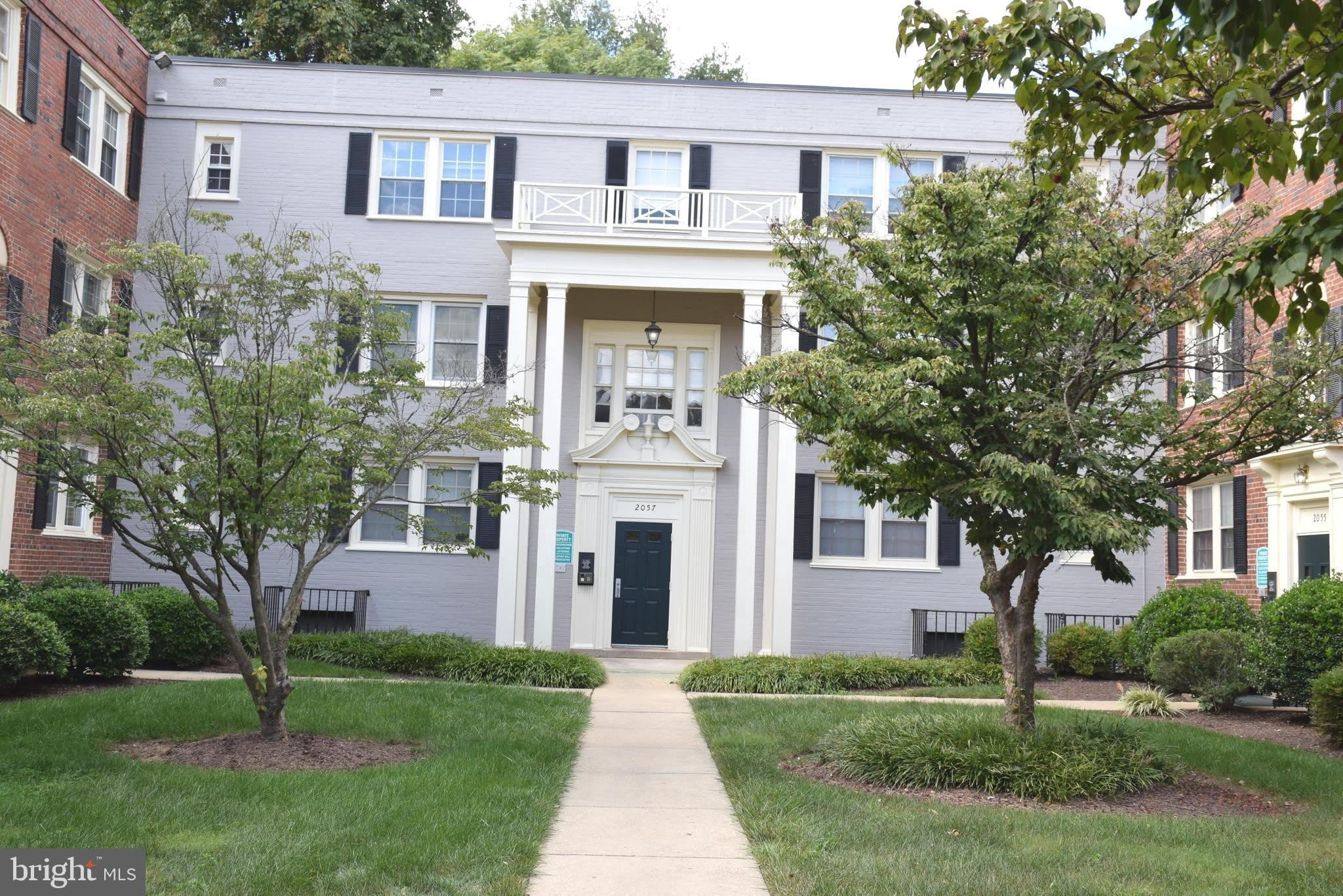 2057 38Th Street Se – photo 3